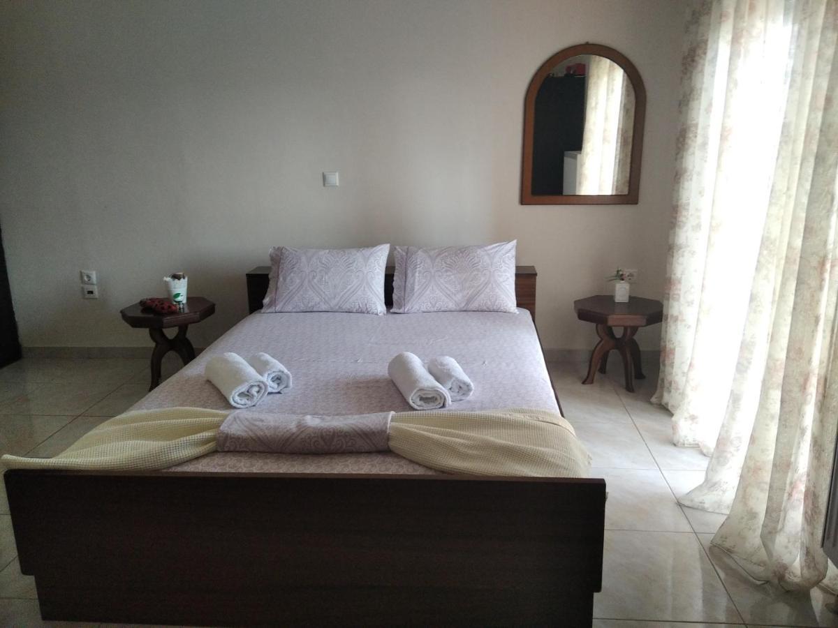 Villa Erasmia Dekarcho Экстерьер фото